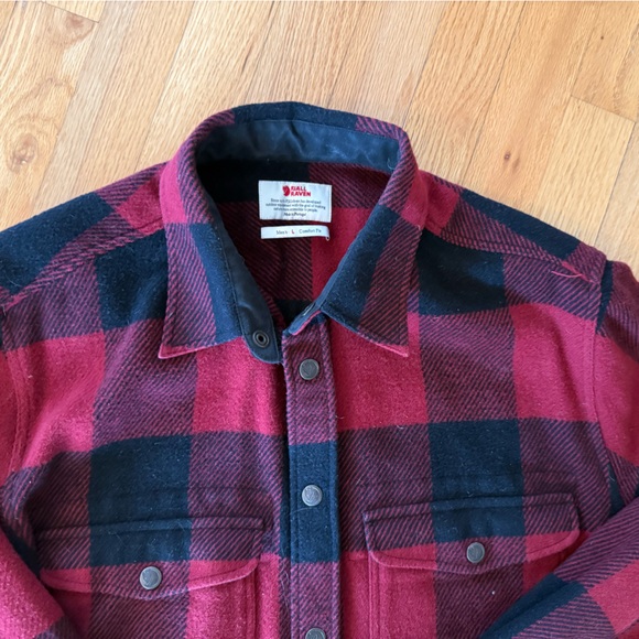 Men’s Fjallraven Canada shirt - Picture 2 of 3